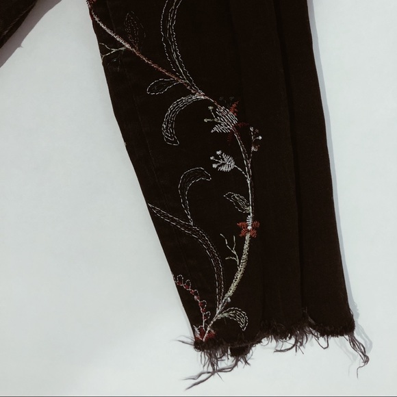 Embroidered black jeans - Picture 4 of 4